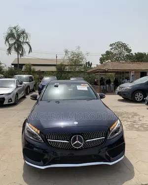 Mercedes-Benz C300 2016 Blue