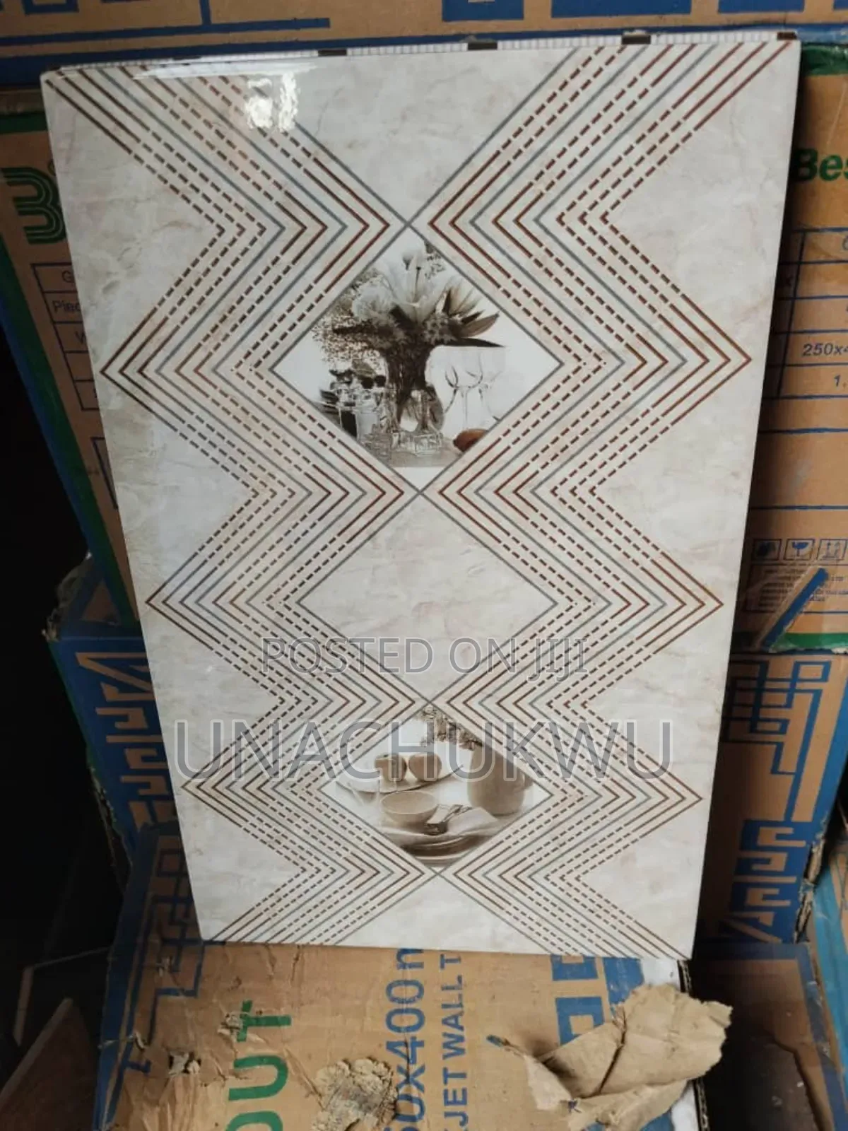 25/40 White Wall Pattern