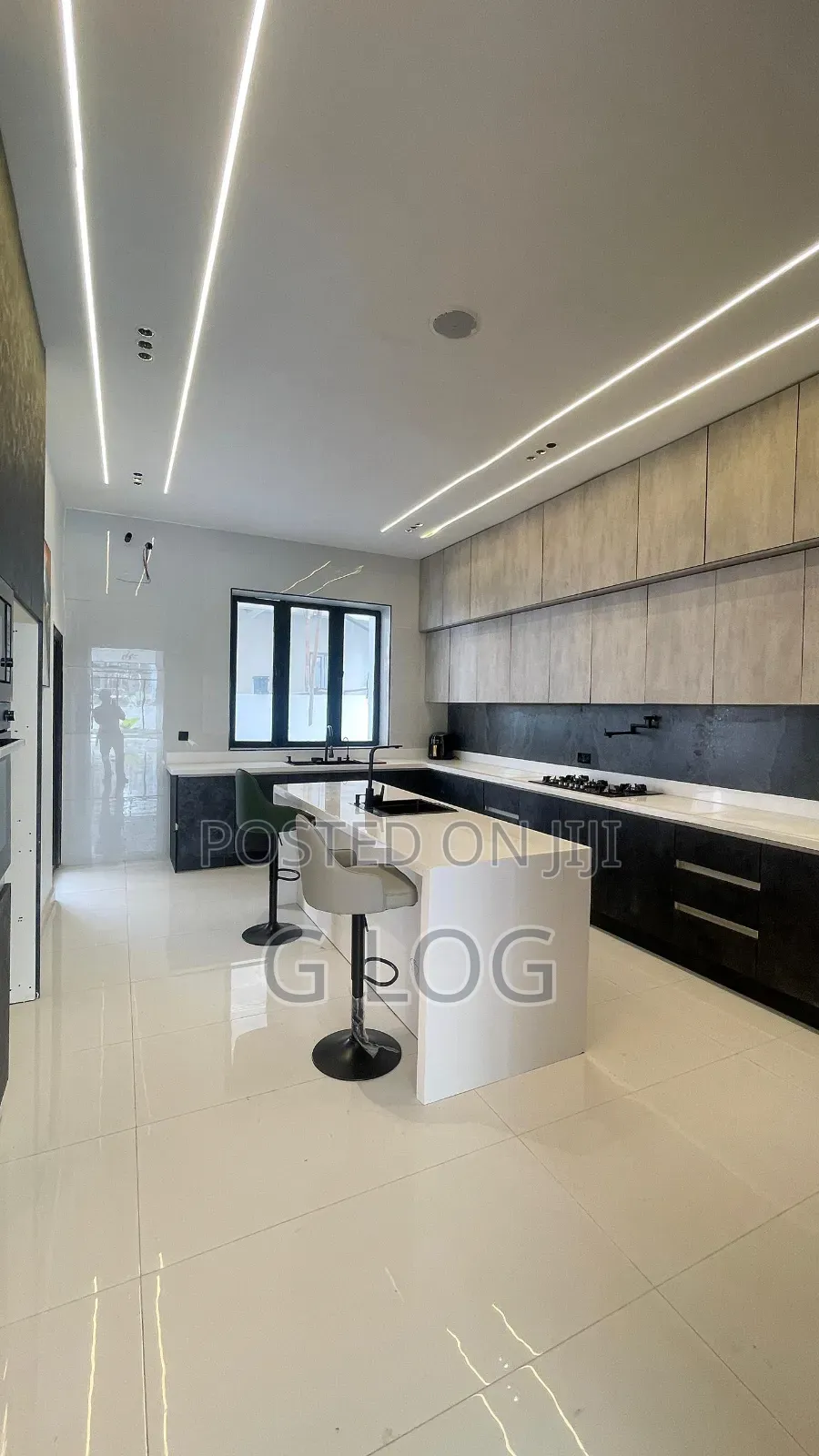 5bdrm Duplex in Ajah, Lekki for sale