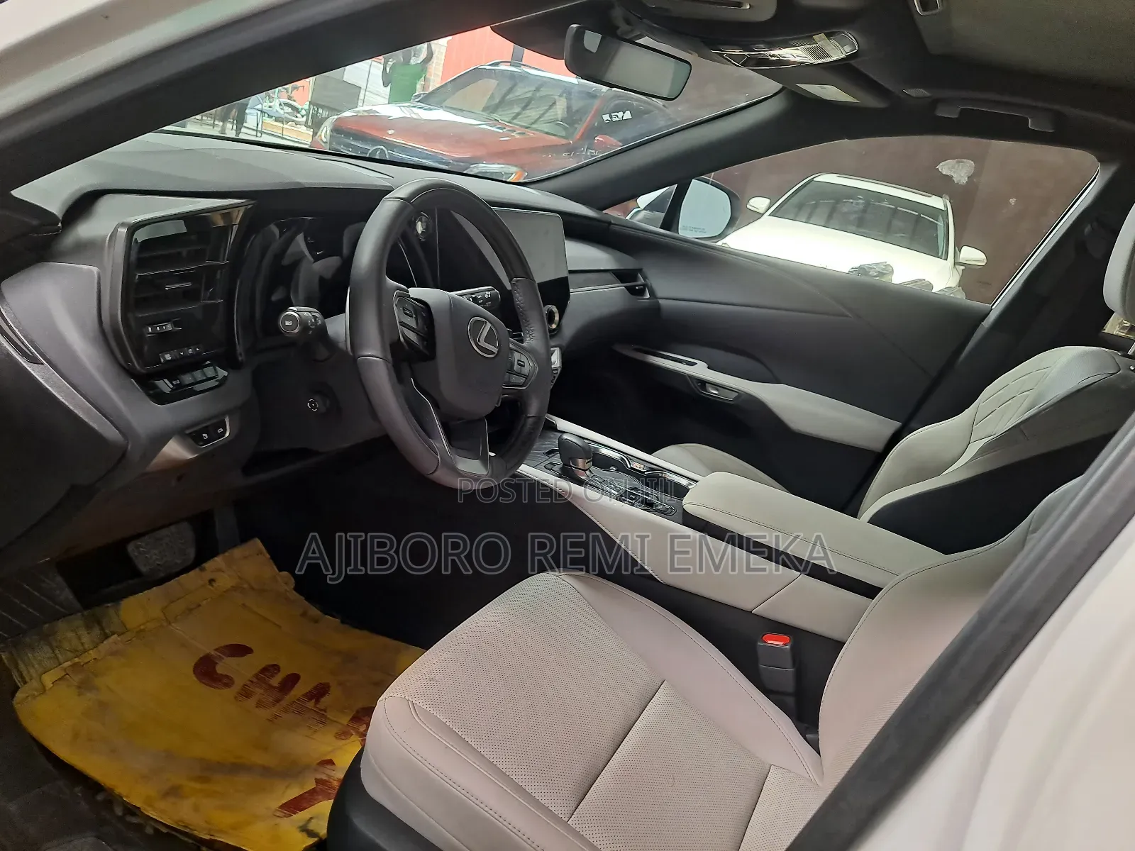 Lexus RX 350 Luxury AWD 2025 White