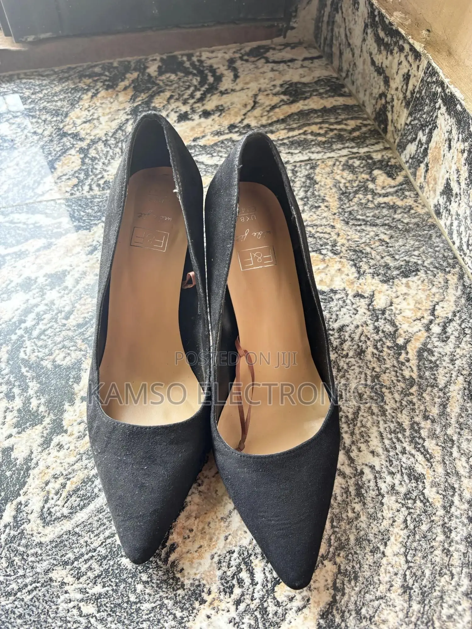Classic Pointed-Toe Stiletto Pumps, Slip-on Style