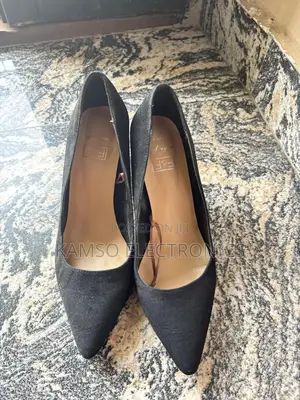 Classic Pointed-Toe Stiletto Pumps, Slip-on Style