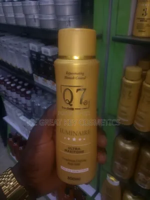 Q7 Luminaire Ultra Maxitone Lotion
