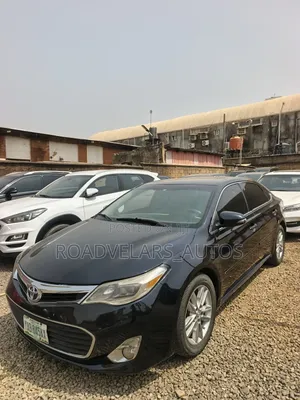 Toyota Avalon Limited 4dr Sedan (3.5L 6cyl 6A) 2014 Black