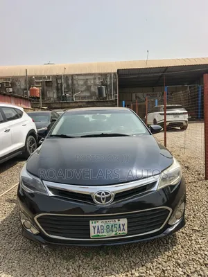 Toyota Avalon Limited 4dr Sedan (3.5L 6cyl 6A) 2014 Black