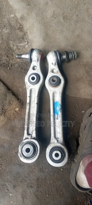 Lower Arm 205 4 Matic