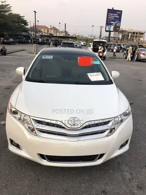 Toyota Venza 2010 White