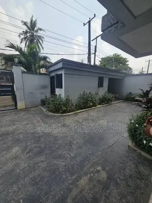 5bdrm Duplex in Ikeja GRA for rent