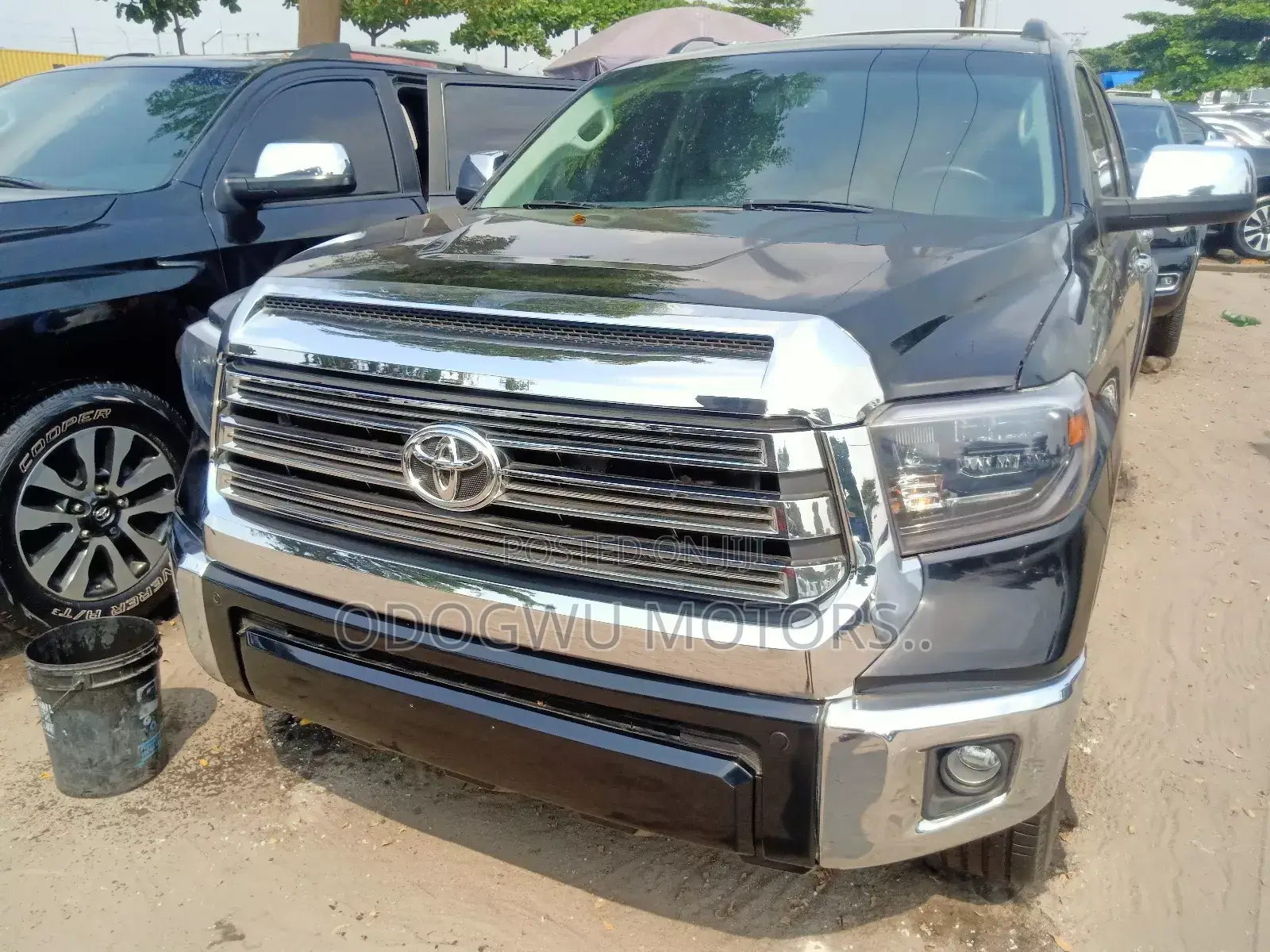 Toyota Sequoia 2018 Black