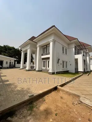 7bdrm Duplex in Jabi for sale