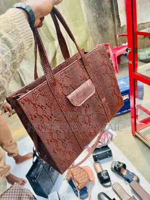 Maxi Tote Bag