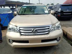 Lexus GX 2012 Gold