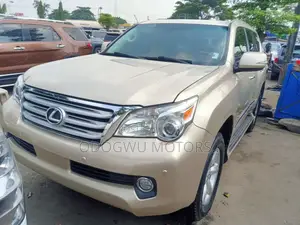 Lexus GX 2013 Gold