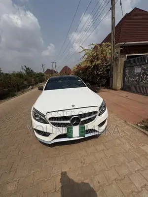 Mercedes-Benz C400 2016 White