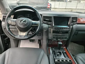 Lexus LX 570 2010 Black