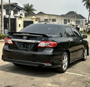Toyota Corolla S 4dr Sedan (1.8L 4cyl 4A) 2011 Black