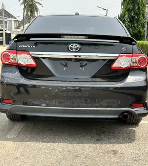 Toyota Corolla S 4dr Sedan (1.8L 4cyl 4A) 2011 Black