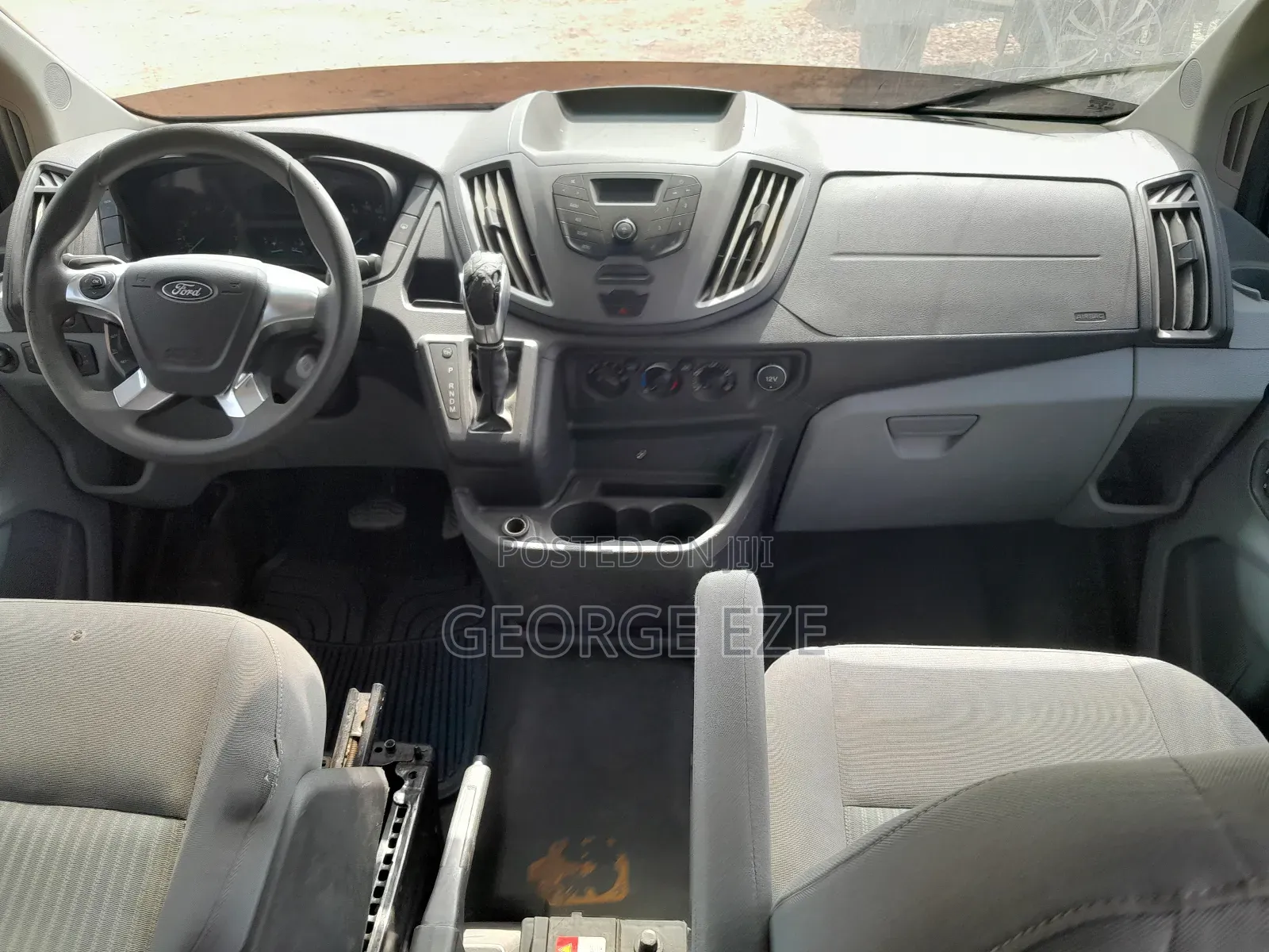 Ford E350 2017 Black