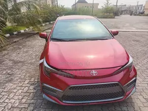 Toyota Corolla SE 2020 Red