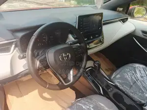 Toyota Corolla SE 2020 Red