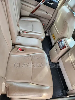 Toyota Highlander Limited 2011 White