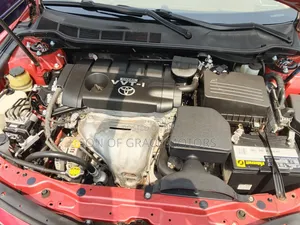 Toyota Camry XLE 4dr Sedan (2.5L 4cyl 6AM) 2010 Red