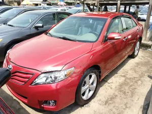 Toyota Camry LE 4dr Sedan (2.5L 4cyl 6AM) 2010 Red