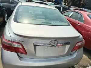 Toyota Camry XLE V6 4dr Sedan (3.5L 6cyl 6AM) 2008 Silver