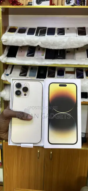 Apple iPhone 14 Pro Max 1 TB Gold