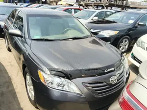 Toyota Camry LE 4dr Sedan (2.4L 4cyl 5A) 2008 Gray