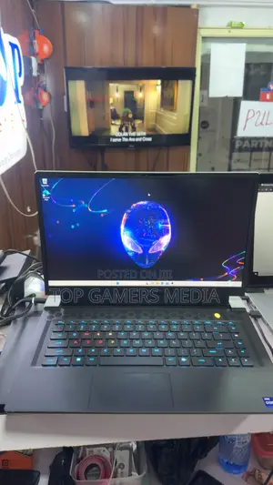 Laptop Dell Alienware X15 R2 32GB Intel Core I9 SSD 2T