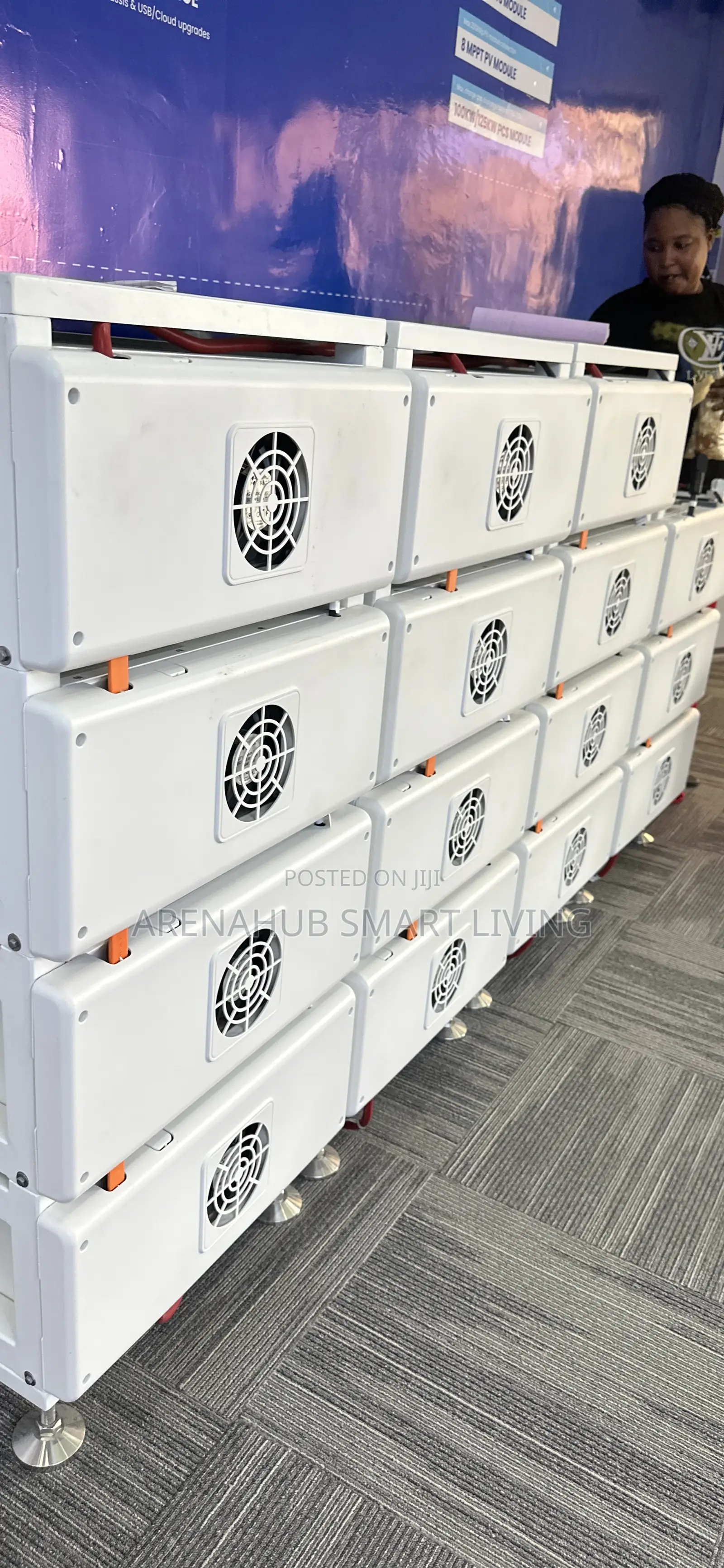 215kwh Deye Battery