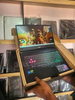 New Laptop MSI 16GB Intel Core I7 SSD 512GB