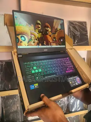 New Laptop MSI 16GB Intel Core I7 SSD 512GB