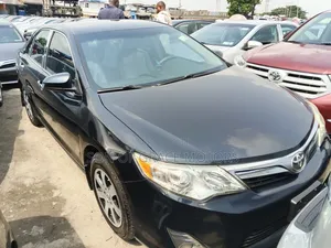 Toyota Camry LE 4dr Sedan (2.5L 4cyl 6A) 2013 Black