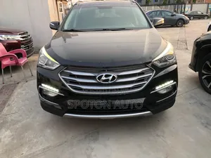 Hyundai Santa Fe SE Ultimate AWD 2017 Black