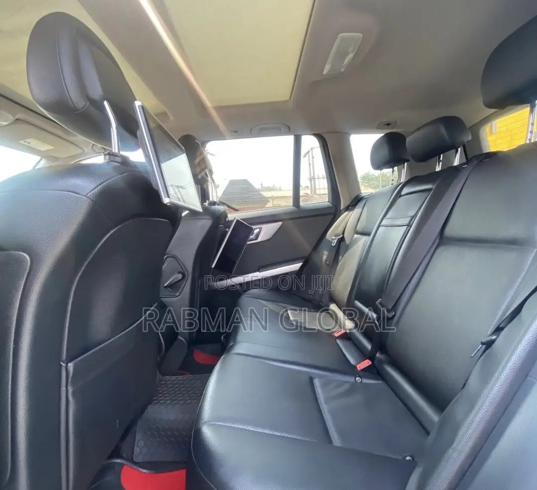 Mercedes-Benz GLK-Class 350 4MATIC 2010 Silver