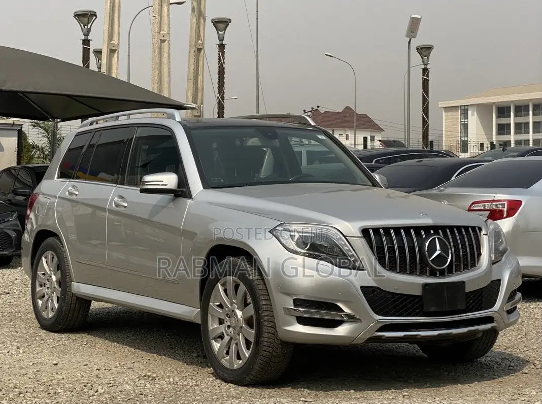 Mercedes-Benz GLK-Class 350 4MATIC 2010 Silver