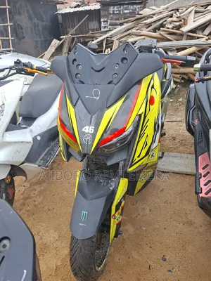 Yamaha 2017 Yellow