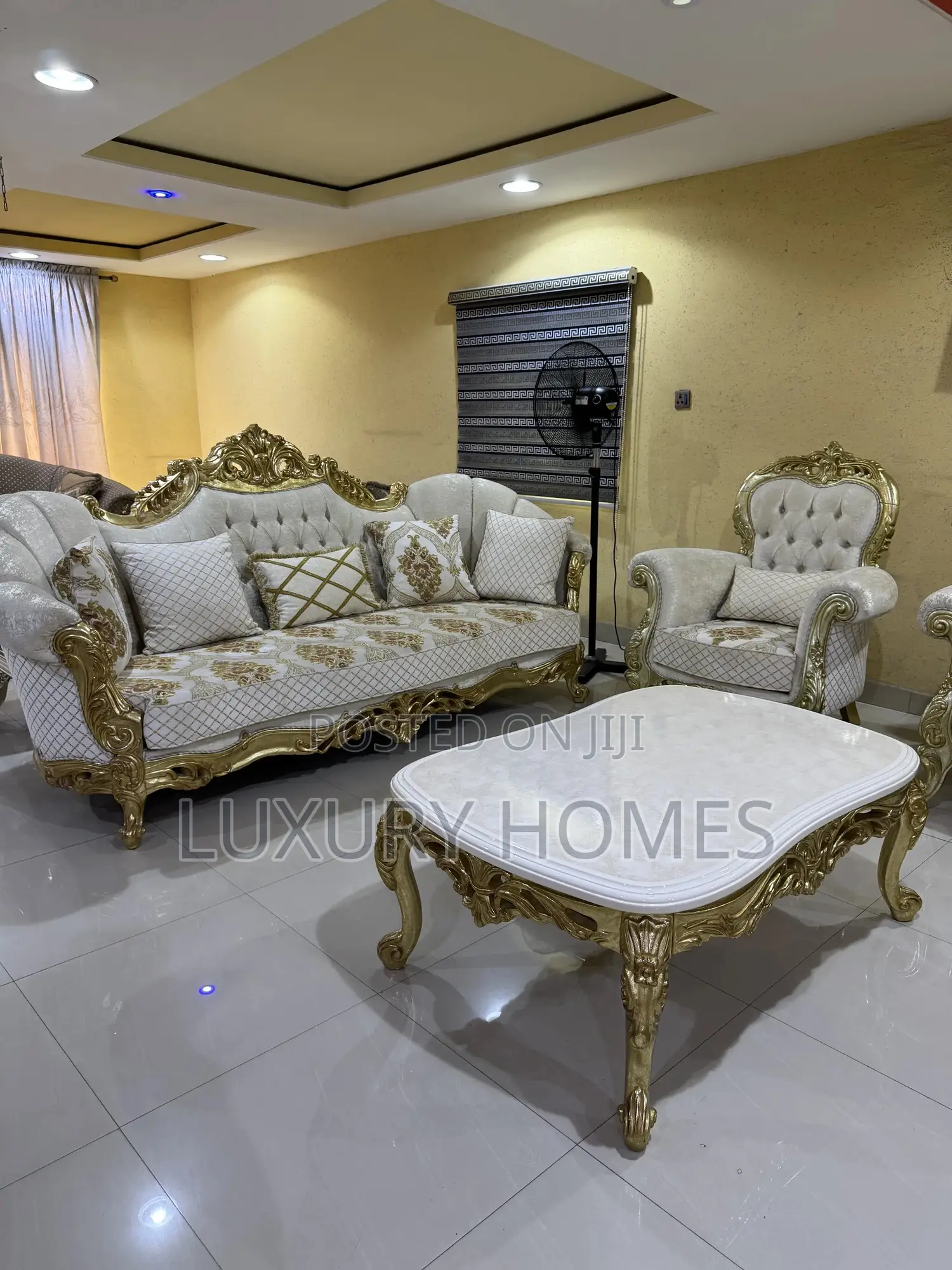 Royal Sofa