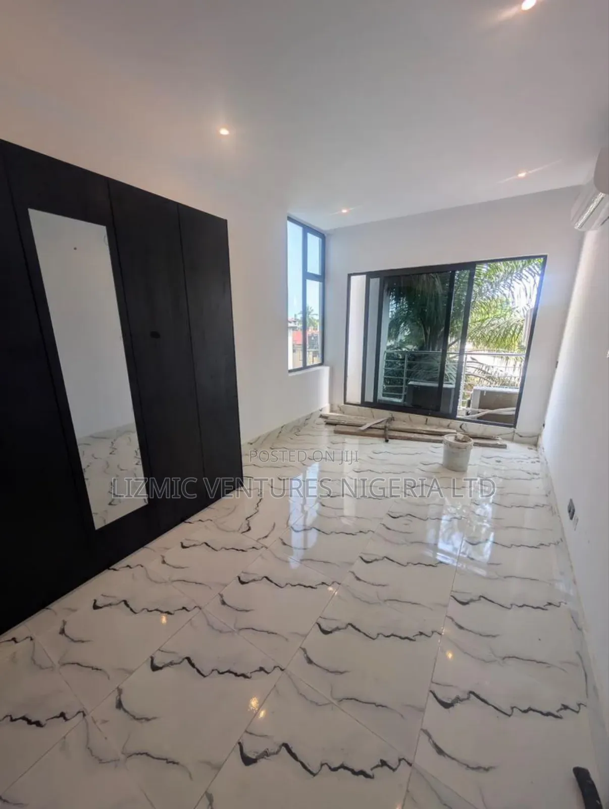 Furnished 3bdrm Maisonette in Ikoyi for rent