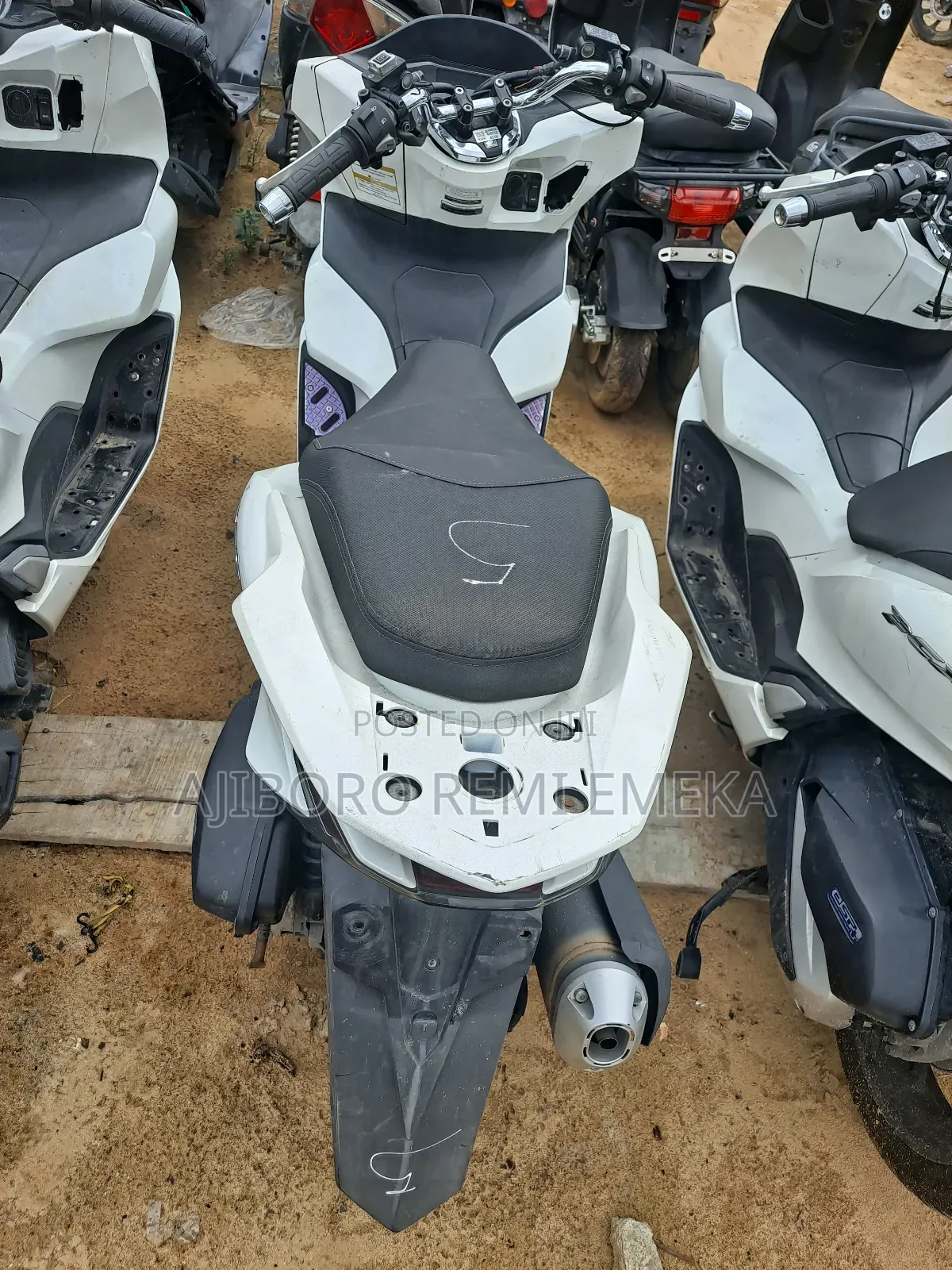 Honda 2009 White