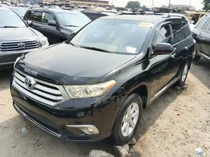 Toyota Highlander Limited 3.5L 2WD 2013 Black