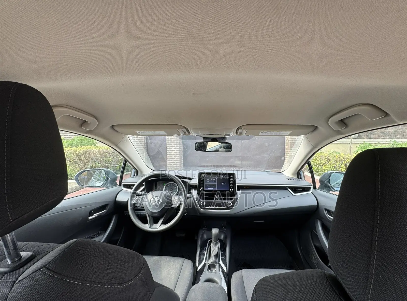 Toyota Corolla LE 2020 Blue