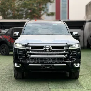 New Toyota Land Cruiser LC300 2025 Black