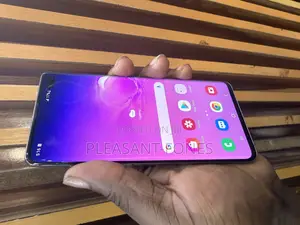 Samsung Galaxy S10 Plus 128 GB Black