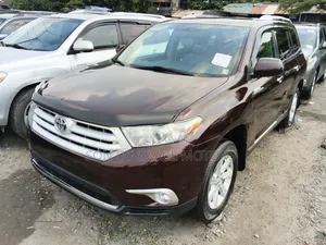 Toyota Highlander Limited 3.5l 4WD 2013 Brown
