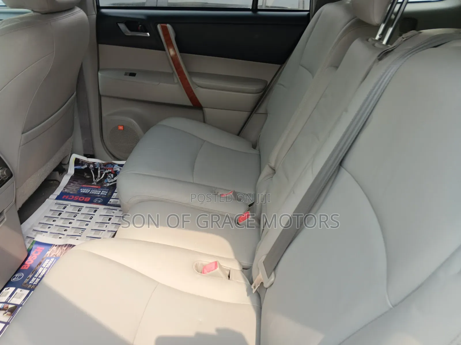 Toyota Highlander Limited 2010 Silver