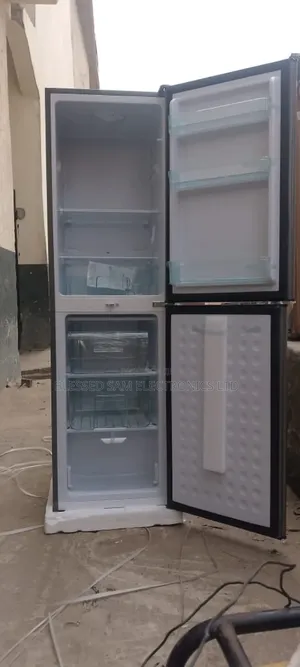 Tekno Cool Refrigerator 250 Litre Double Door Bottom Freezer > 2 Yrs