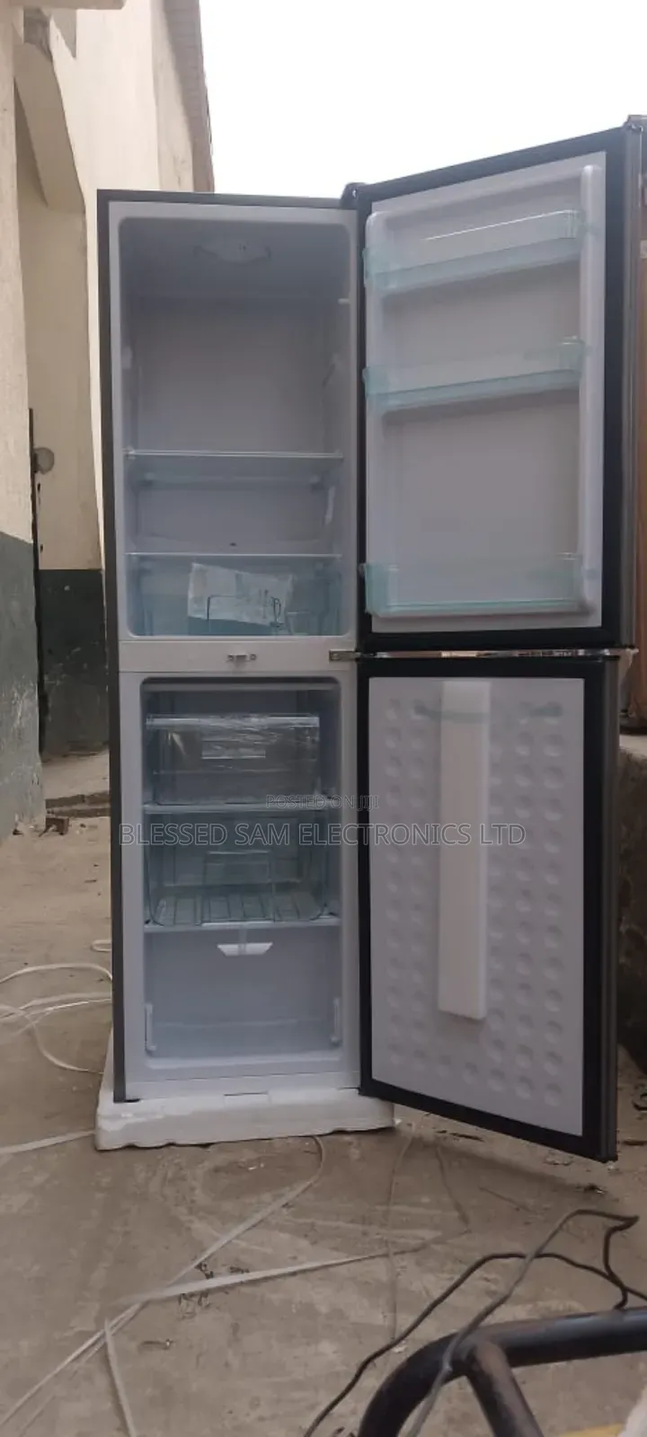 Tekno Cool Refrigerator 250 Litre Double Door Bottom Freezer > 2 Yrs